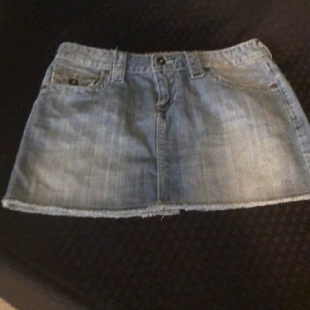 Maurices denim jeans mini skirt. EUC.